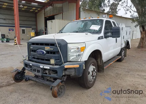 2014 Ford F-250 Xl z USA, uszkodzony, nr VIN 1FT7X2B64EEB70783